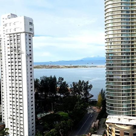 Mansion One Entire House 3 Queenbeds - Spacious Balcony Seaview Georgetown Luaran gambar